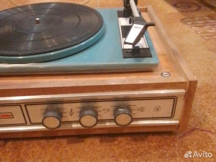 Проигрыватель винила. СССР