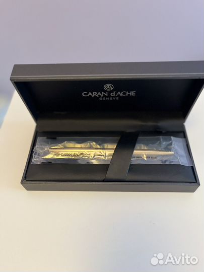 Ручка шариковая caran D'ache