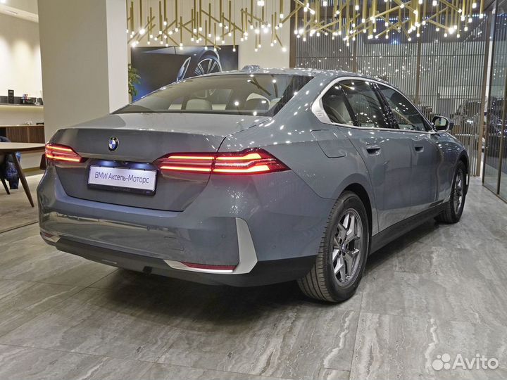 BMW 5 серия 2.0 AT, 2023, 1 499 км