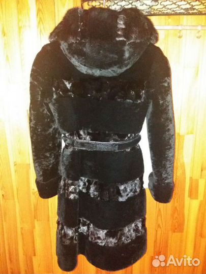 Шуба мутон + норка 44р
