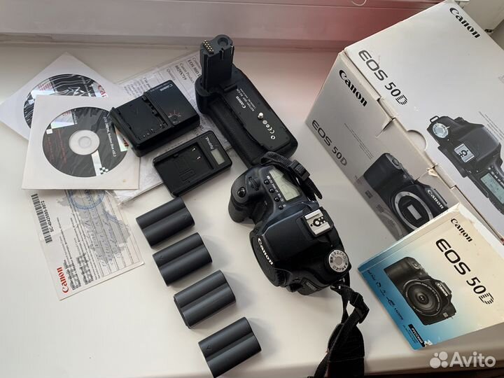 Фотоаппарат Canon EOS 50D Body+ батарейный блок