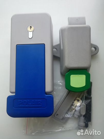 Ручка для двери холодильной камеры