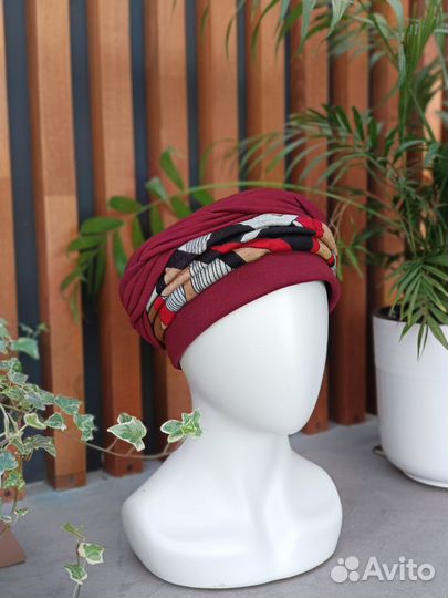 Шапка женская зимняя