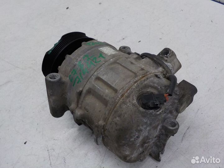 Б/У Б/У Компрессор кондиционера Volkswagen Touareg