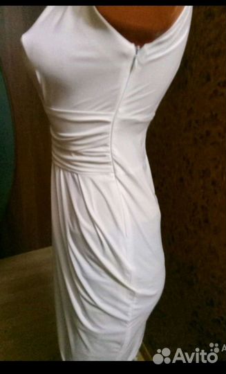 Ветровка и платья