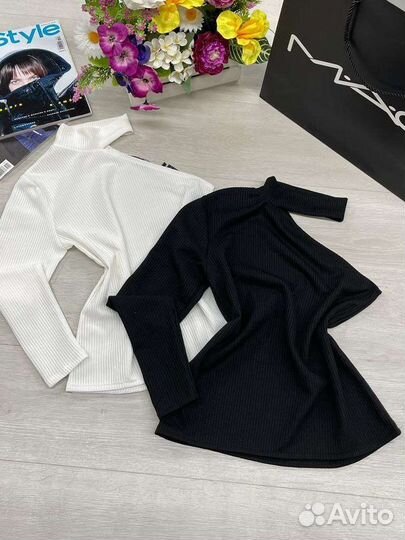 Базовая водолазка