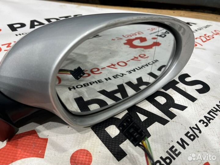 Зеркало заднего вида боковое правое Bmw Z4 E85