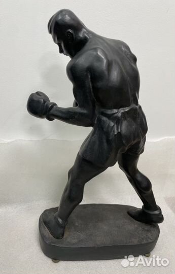 Каслинское литье Боксер