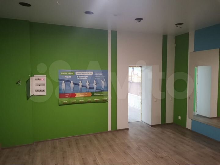 Продам 68,4 м² под магазин, офис, 1 лин., отд.вход