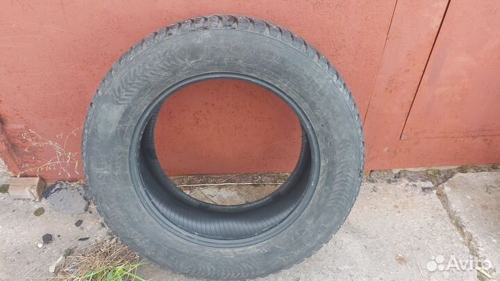 Nokian Tyres Hakkapeliitta 8 SUV 245/60 R18