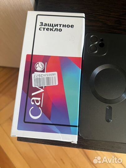 Чехол на iPhone 11