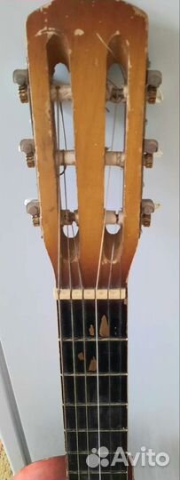 Акустическая гитара б/у
