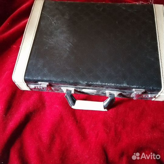 Набор кухонных ножей в дипломате Швейцария