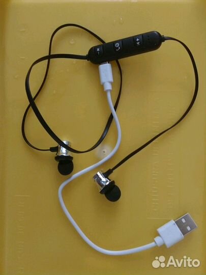 Беспроводные наушники