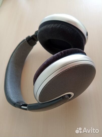 Наушники Philips SHP-895