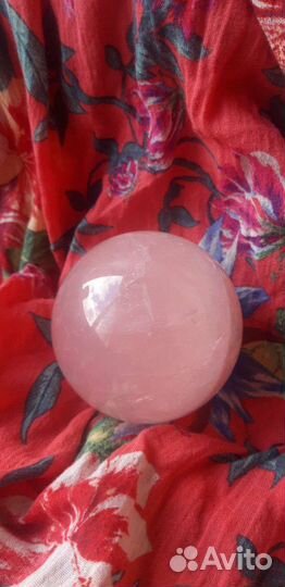 Малахит, розовый кварц и аметист