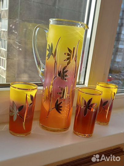 Кувшин и стаканы богемия
