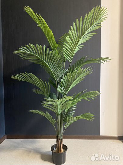 Искусственное дерево пальма