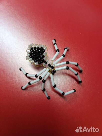 Фигурка из бисера