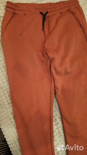 Спортивные штаны