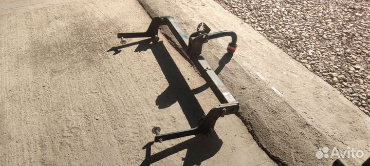 Фаркоп renault duster