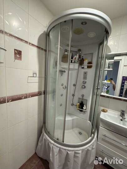 Душевая кабина