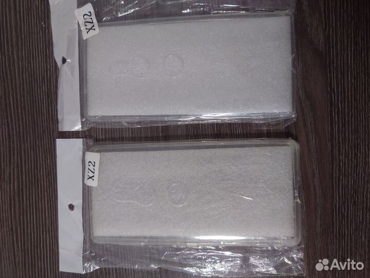 Силиконовый бампер/чехол sony xz2