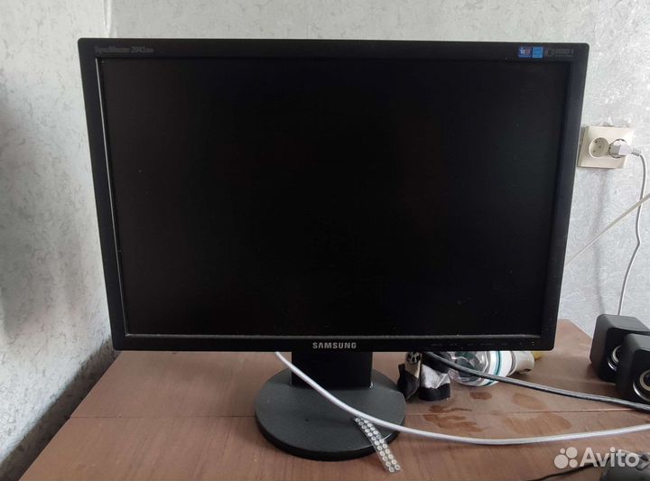 Монитор Samsung 20