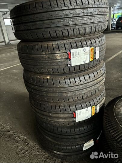 Pirelli Carrier 195/70 R15C 104R