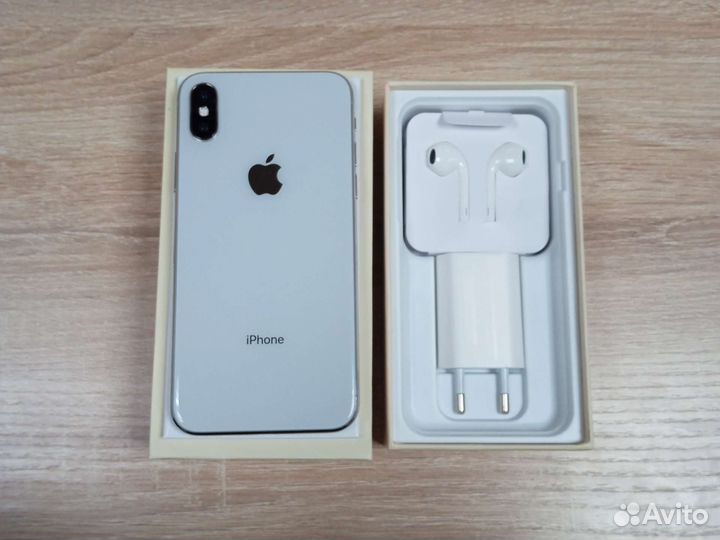 iPhone X 64