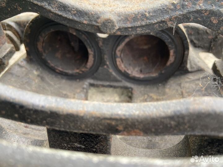 Суппорта передние ford transit 2006-2013г