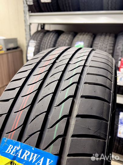 Bearway BW388 215/55 R17 127H