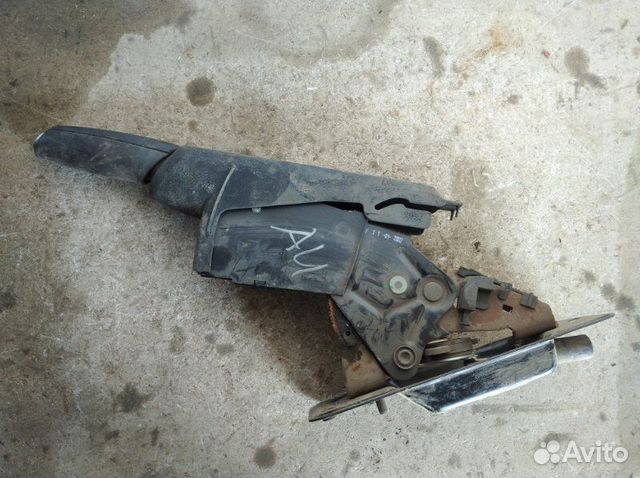 Ручка ручного тормоза Audi A4 B7 2005-2007