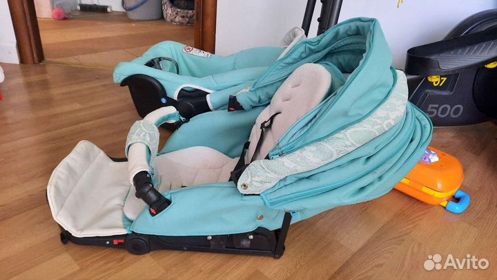 Детская коляска 3 в 1