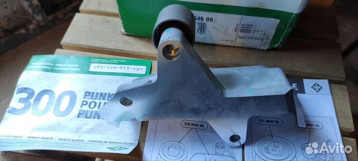 Ролик ремня грм