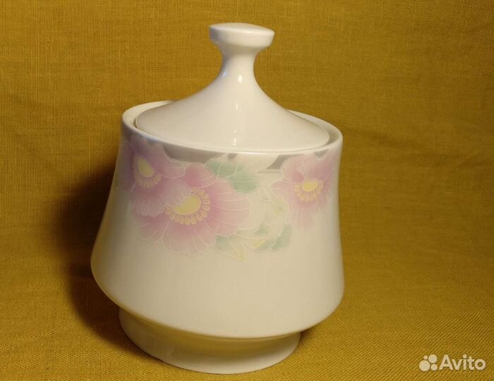 Фарфоровая чайная посуда