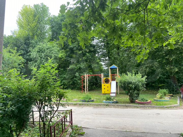 2-к. квартира, 51 м², 1/5 эт.