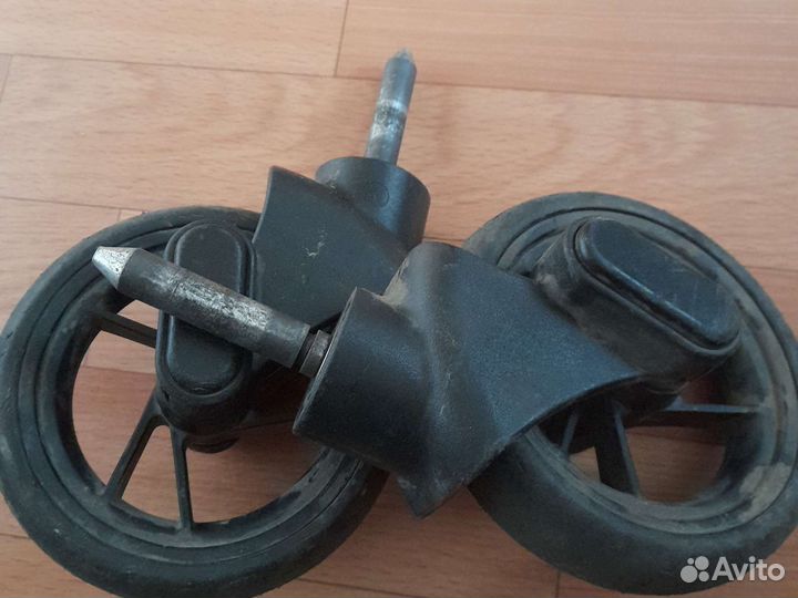 Колёса на детскую коляску