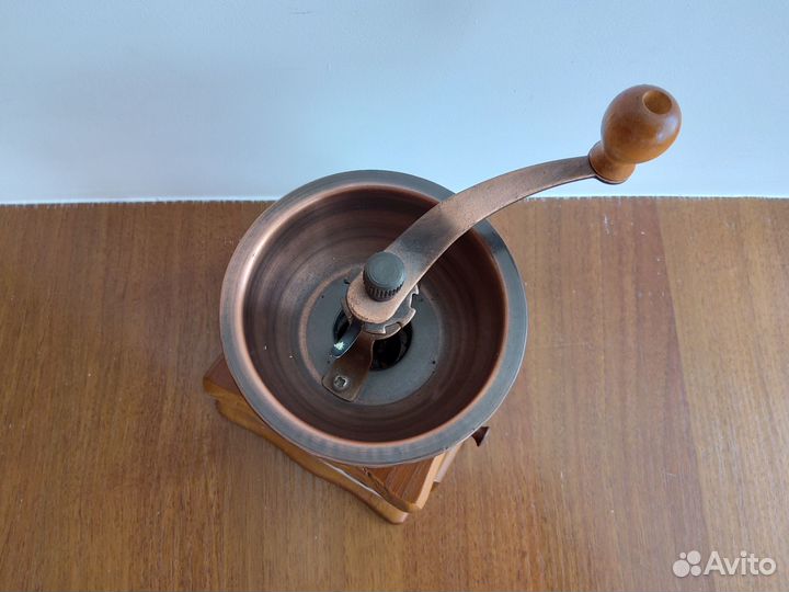 Кофемолка ручная, механическая новая