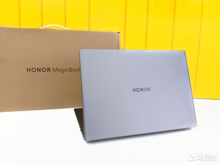 Ультрабук Honor MagicBook