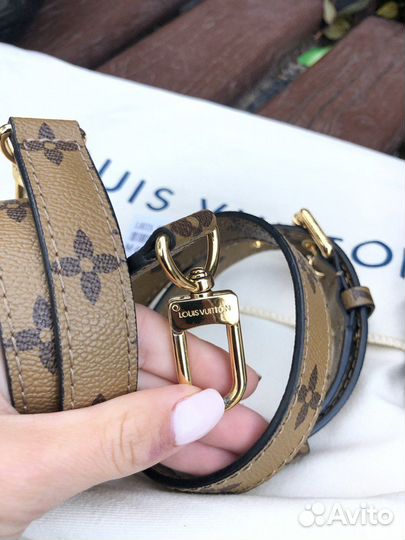 Сумка Louis Vuitton Pochette Metis