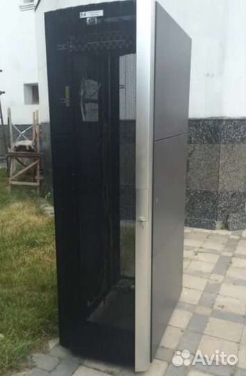 Серверный шкаф HP(стойка)