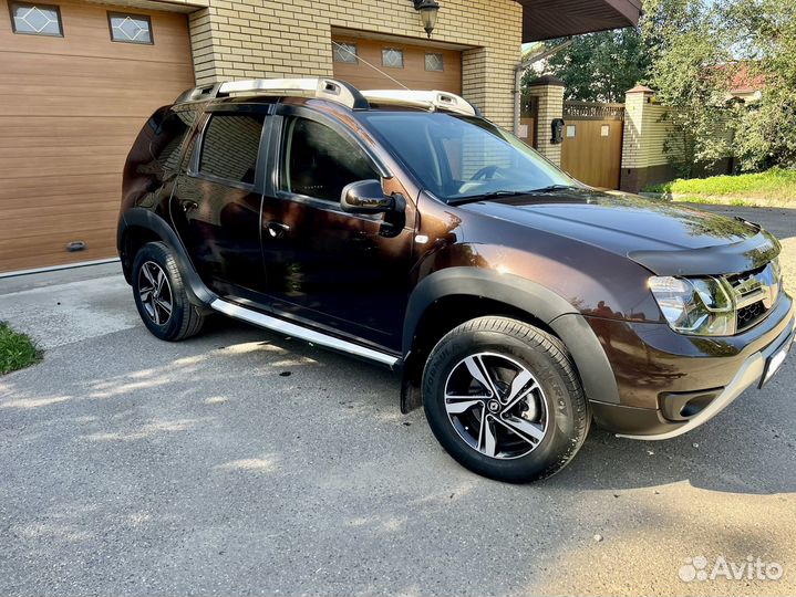 Оригинальные расширители арок Рено Дастер