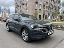 Volkswagen Touareg 3.0 AT, 2019, 68 148 км, с пробегом, цена 5 700 000 руб.