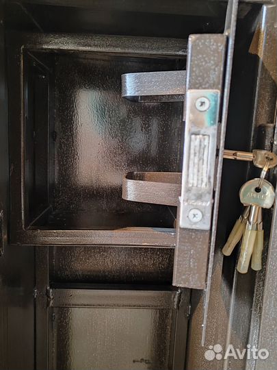 Оружейный сейф на 2 ствола