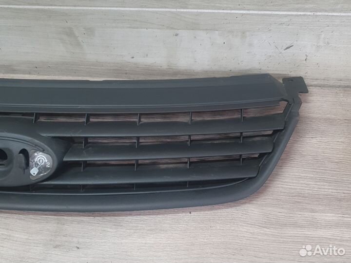 Решетка радиатора ford c-max 07-11