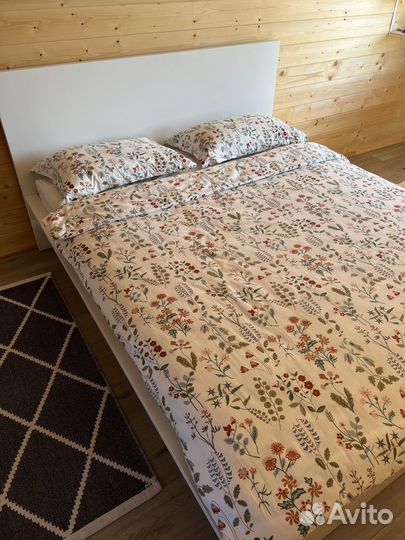 Кровать IKEA белая