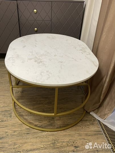 Журнальный столик