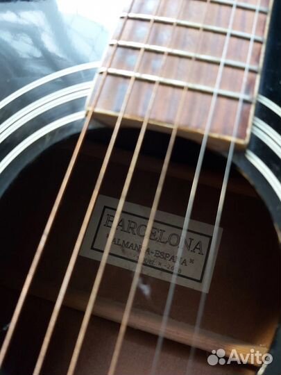 Продаю гитару