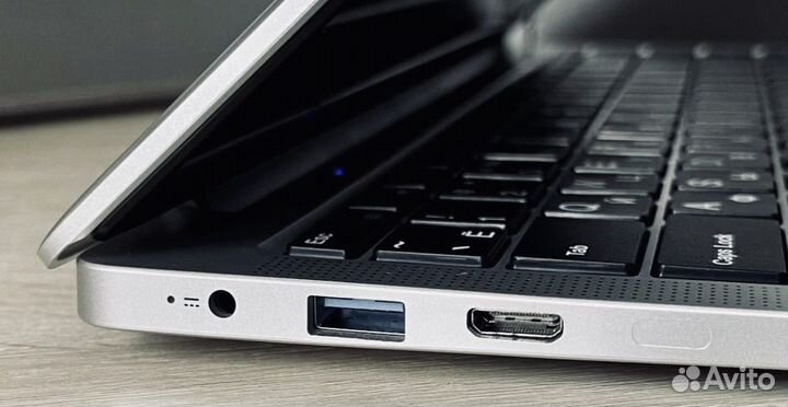 Ноутбук Frrby v10 8/256